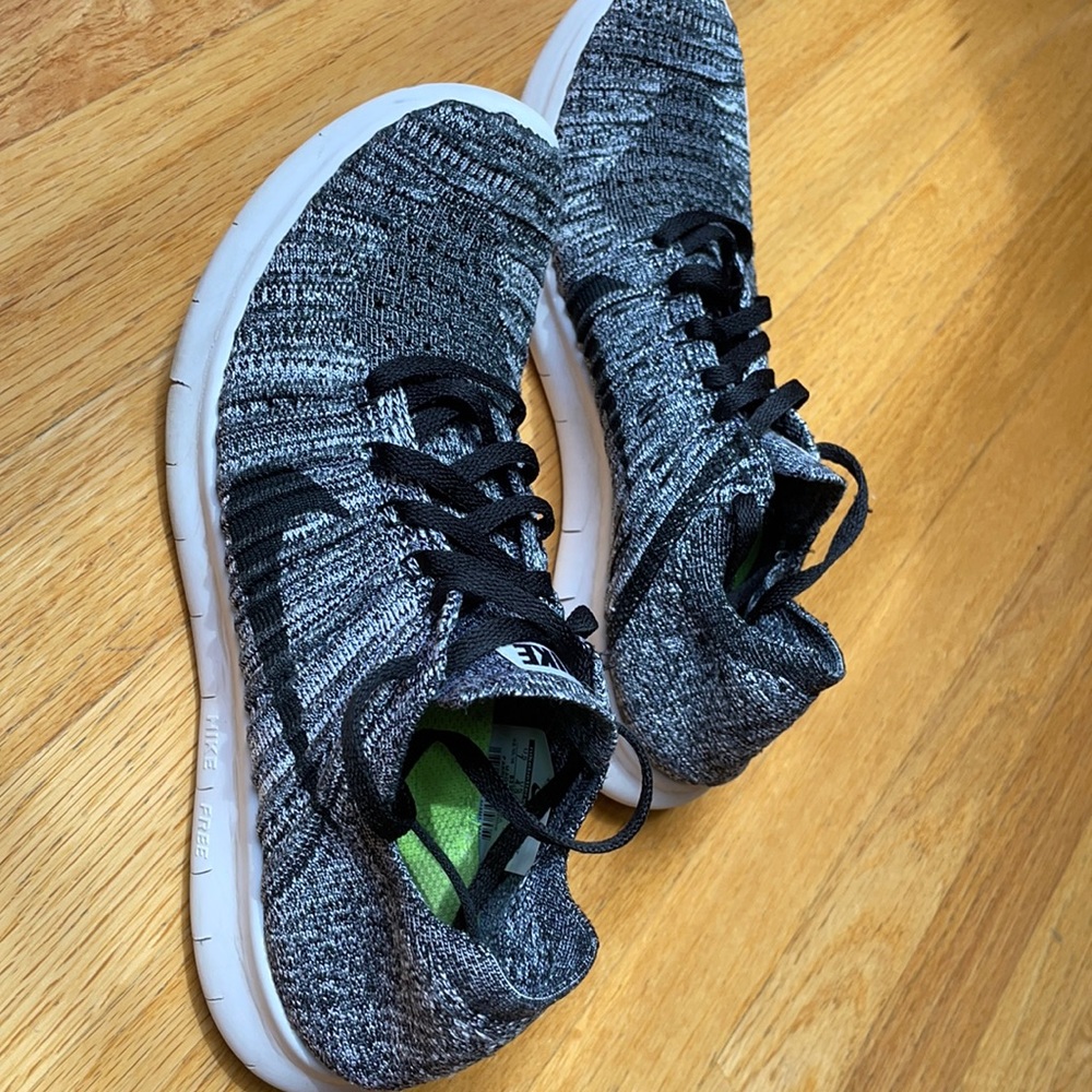Nike Free Sneakers